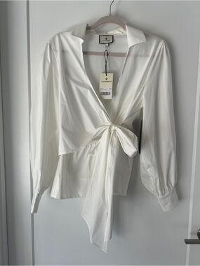 Tuckernuck White Tie-Front Wrap Shirt - Chic French Bow - NWT!!